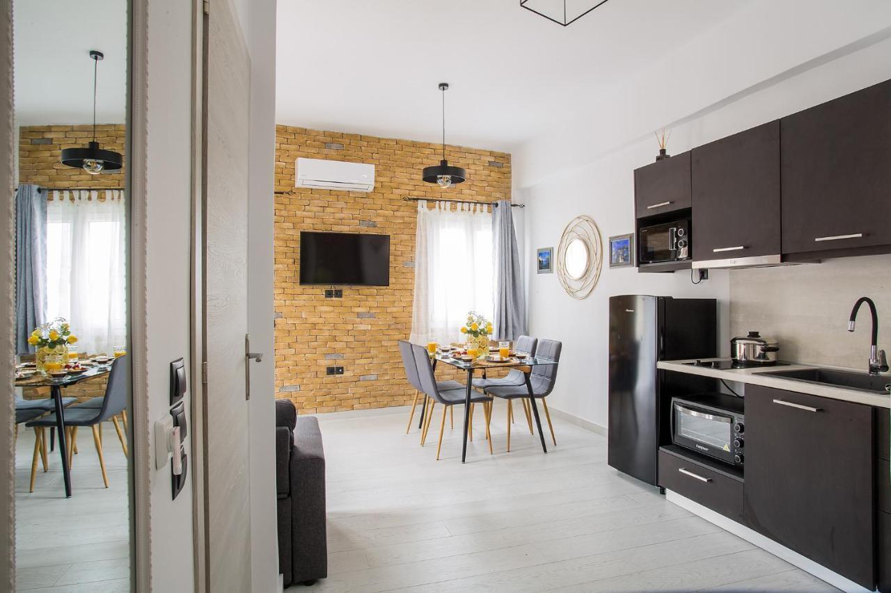 Deluxe Town Hall Square Flat In Historical Center 3 Corfu  外观 照片