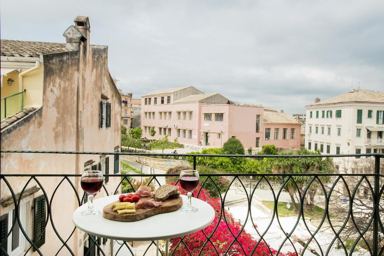 Deluxe Town Hall Square Flat In Historical Center 3 Corfu  外观 照片